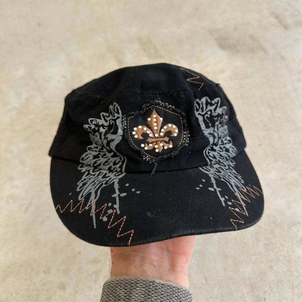 Y2k 2000s grunge vibes hat